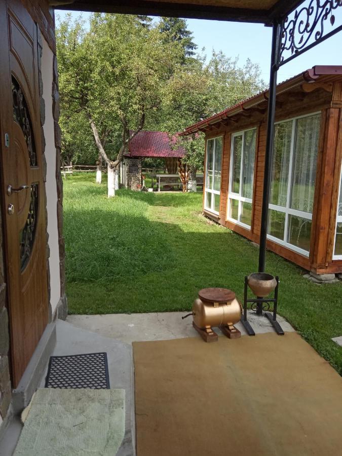Villa Pidkova Werchowyna Exterior foto